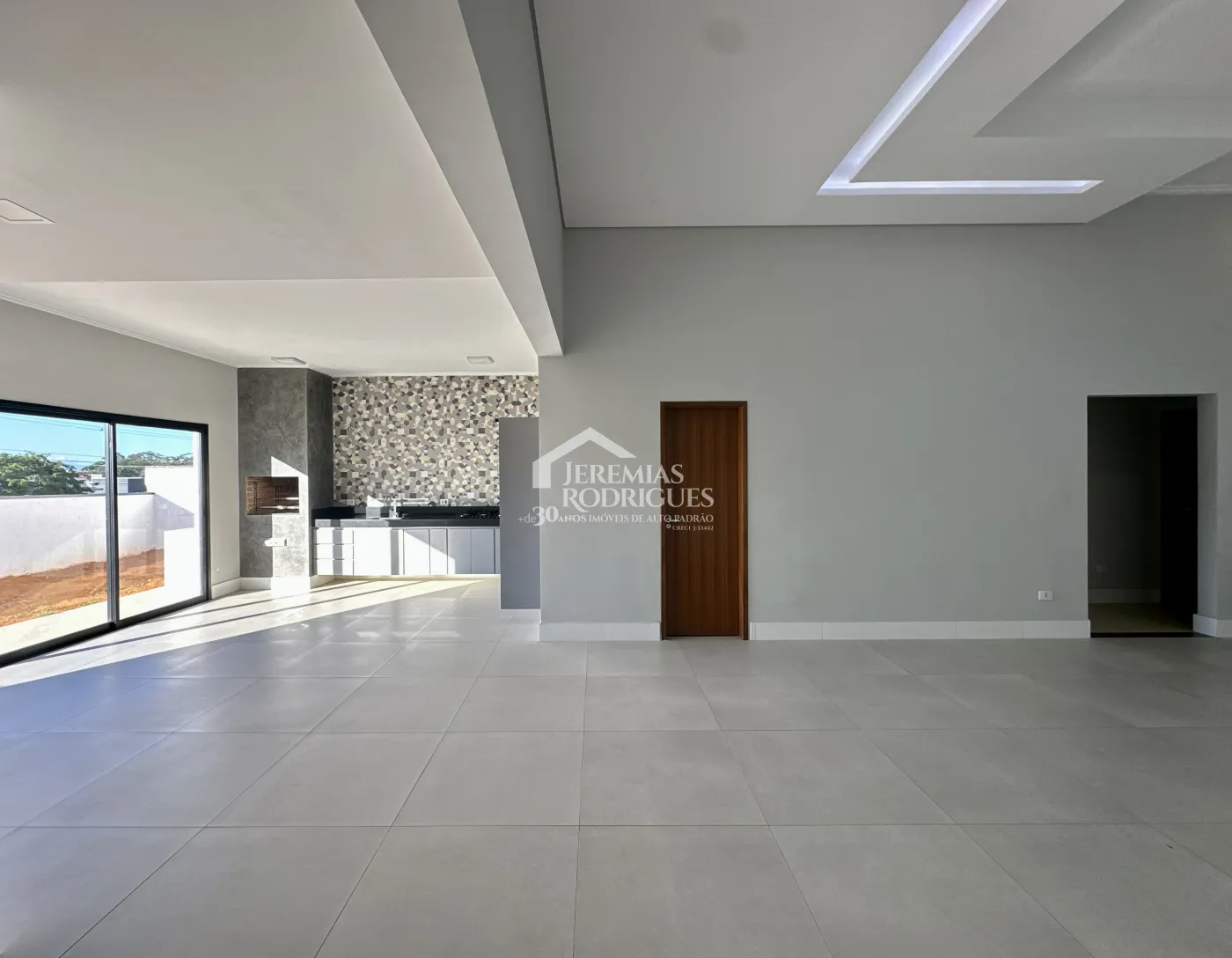 Casa para locação com 3 dormitórios no Condomínio Parque das Araucárias em Tremembé/SP