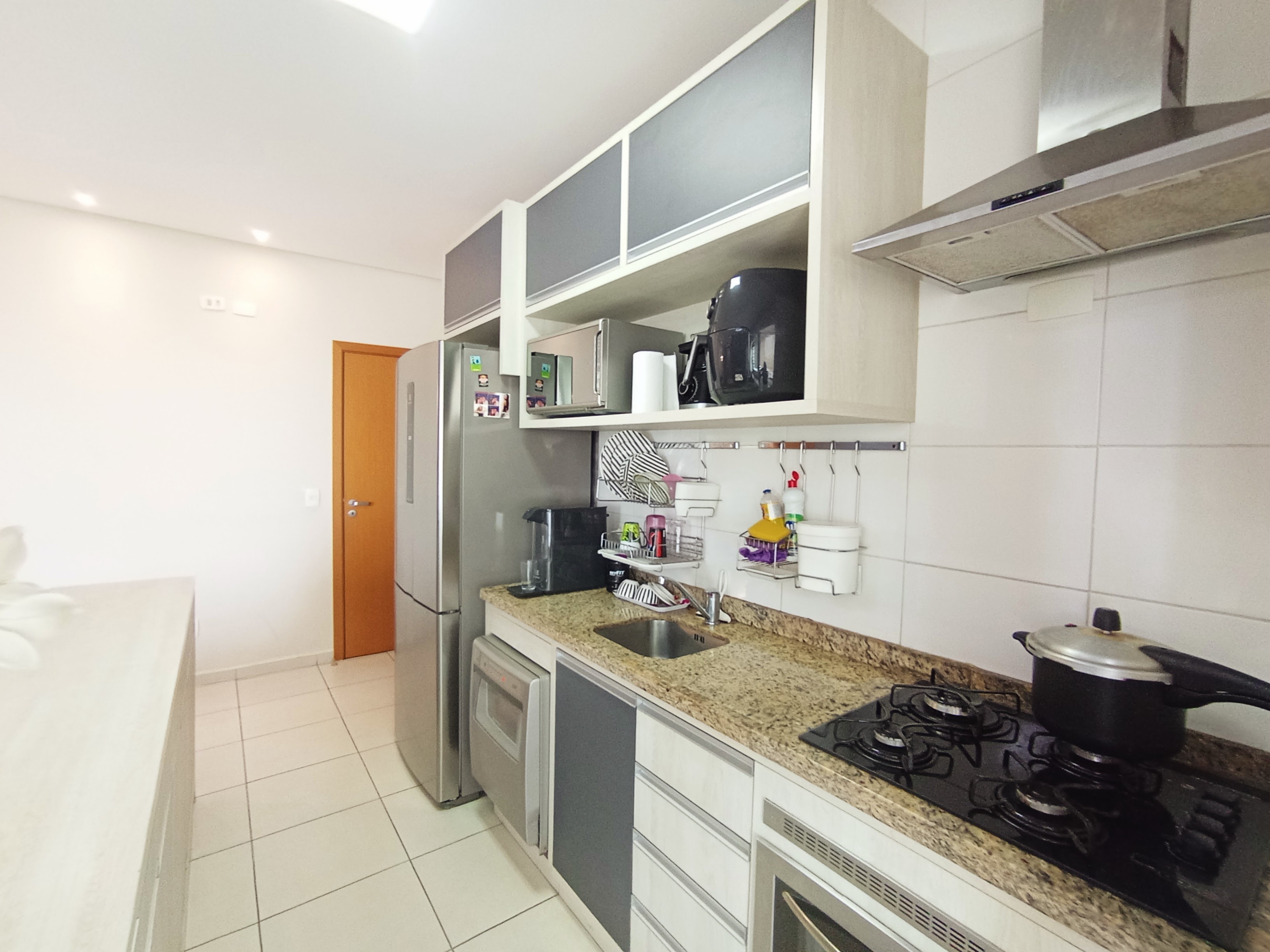 Apartamento à venda com 3 suítes, 114 m² no Condomínio Renaissance em Taubaté/SP.