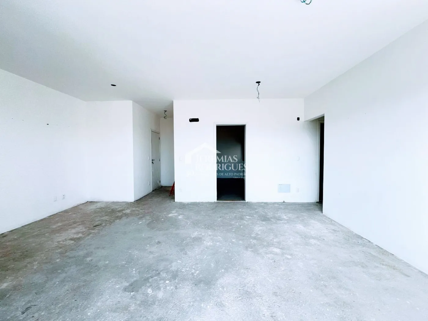 Apartamento à venda com 3 dormitórios, 109 m² - Condomínio Lucca- Taubaté/SP.