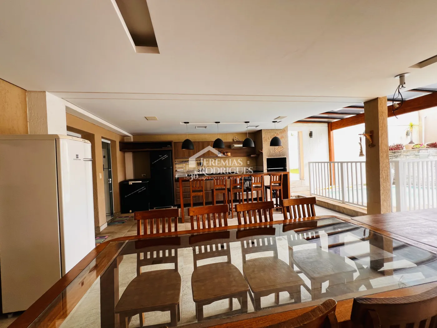 Casa com 4 dormitórios, 394 m² - Alto São Pedro - Taubaté/SP.