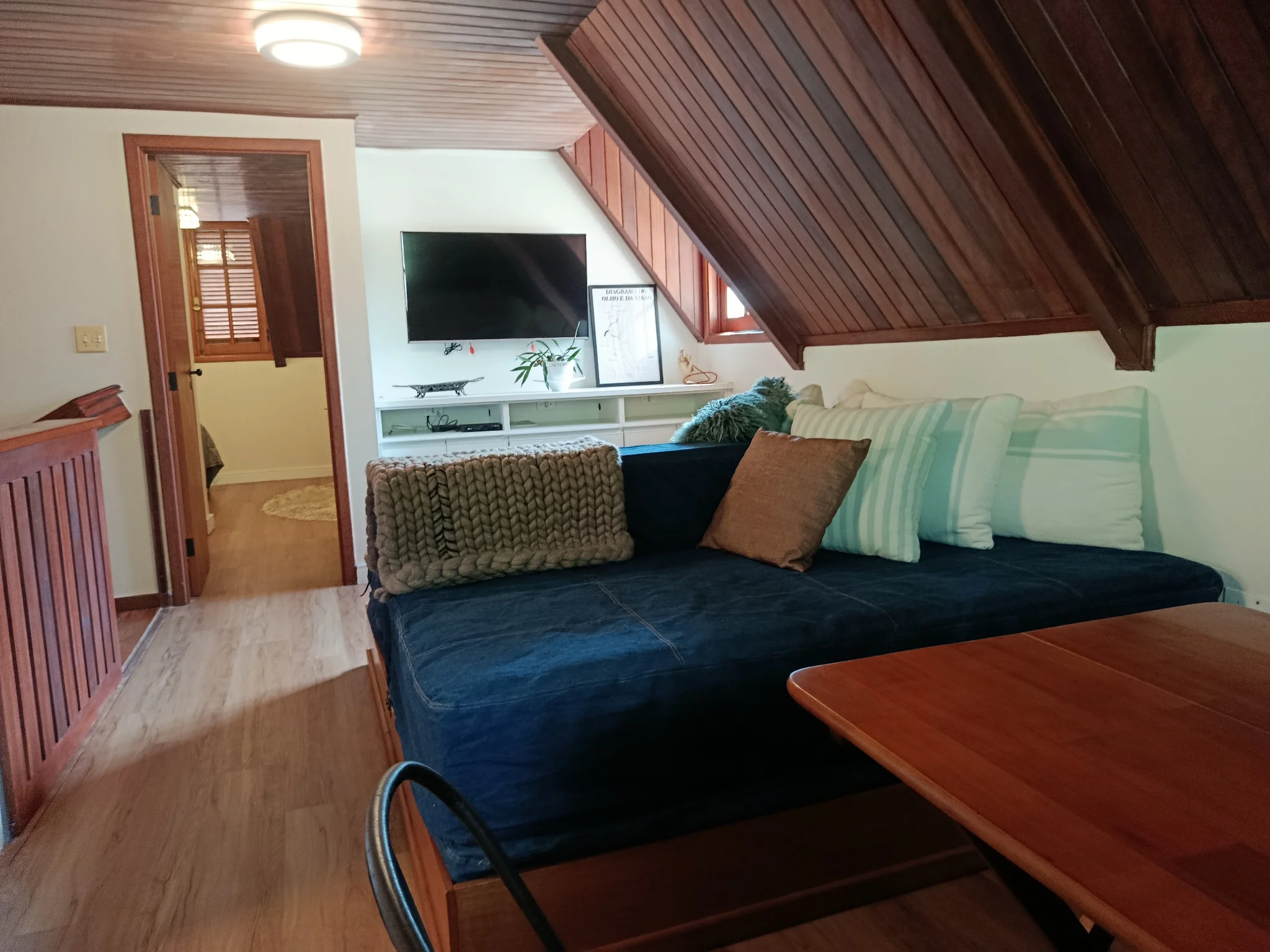 Casa à venda com 5 dormitórios no Condomínio Villagio Del Sole em Campos do Jordão/SP. 