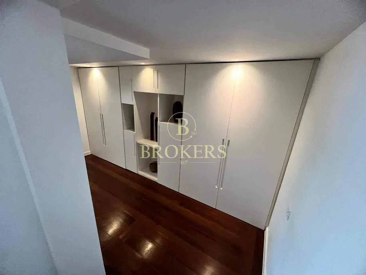 Mansão assinada por Duda Porto no Park Palace: 5 suítes, luxo contemporâneo e lazer completo por R$ — foto 47