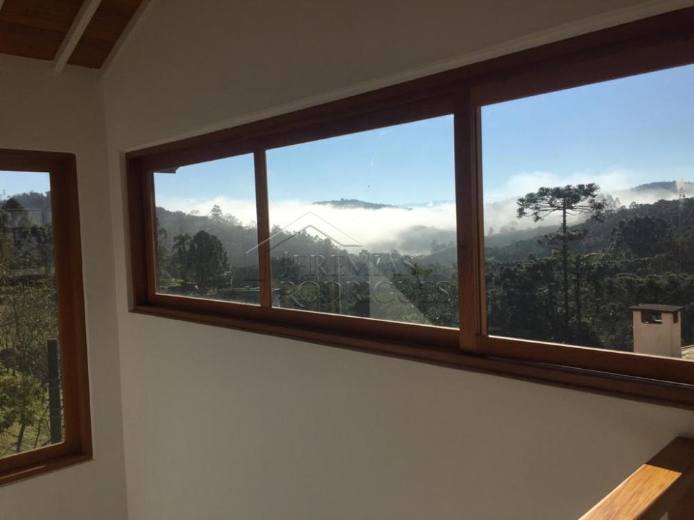 Casa para venda e locação com 3 dormitórios em Santo Antônio do Pinhal/SP