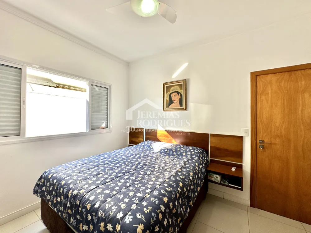 Casa mobiliada para locação no Condomínio Campos do Conde I em Tremembé/SP. 