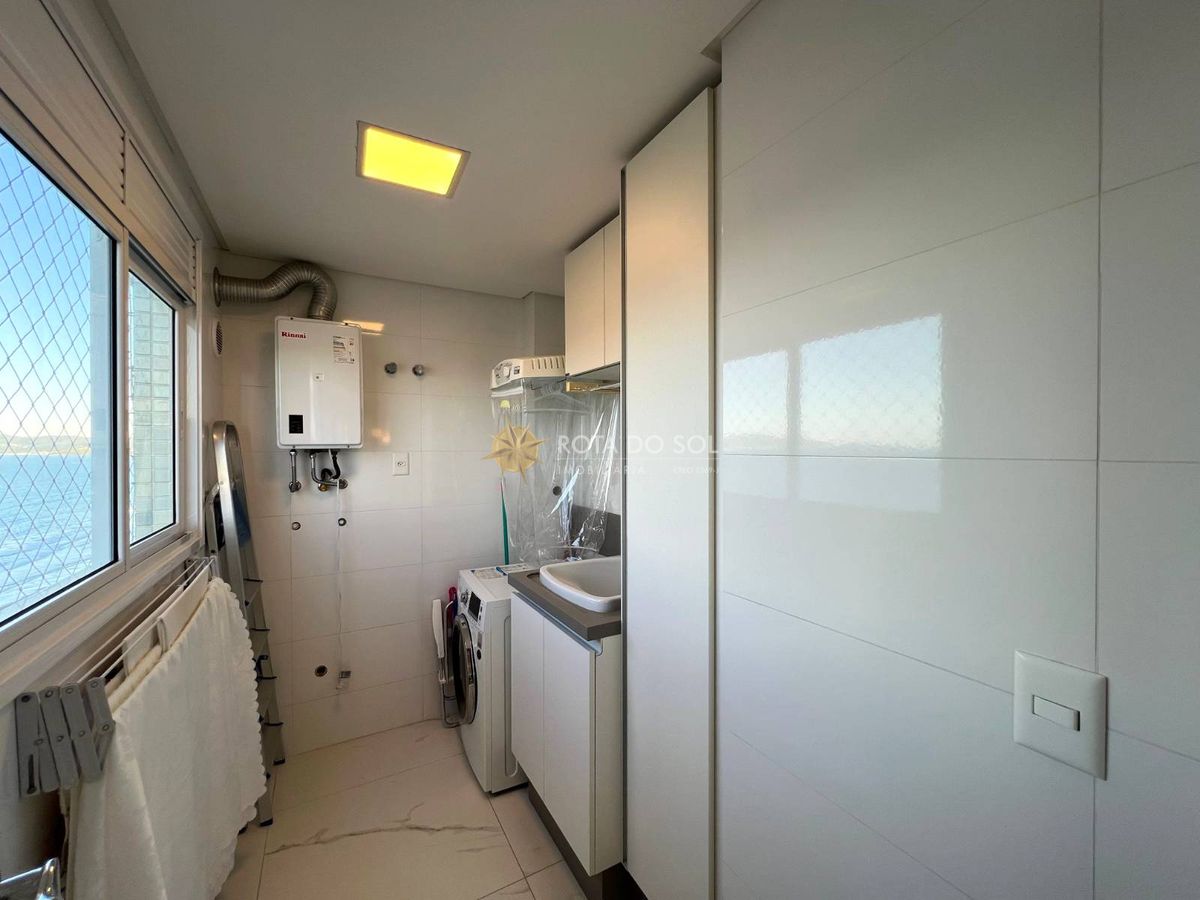 =Vogue Home Apartamento Quadra Mar 4 Suítes Meia Praia Itapema SC