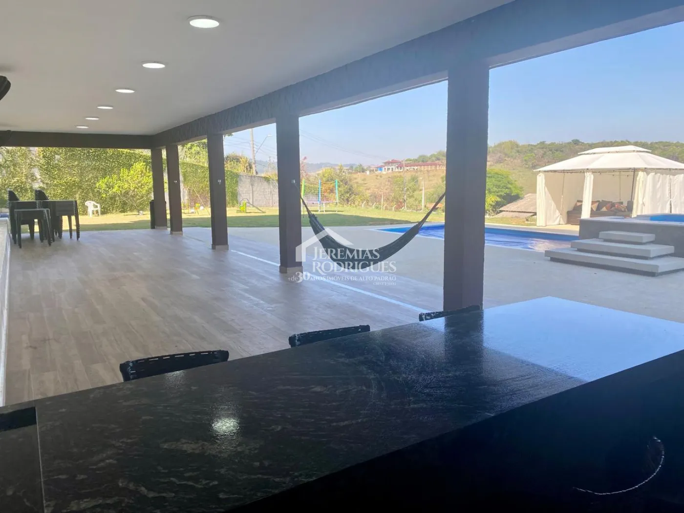 Casa à venda por R$ 1.700.000,00 - Taubaté/SP