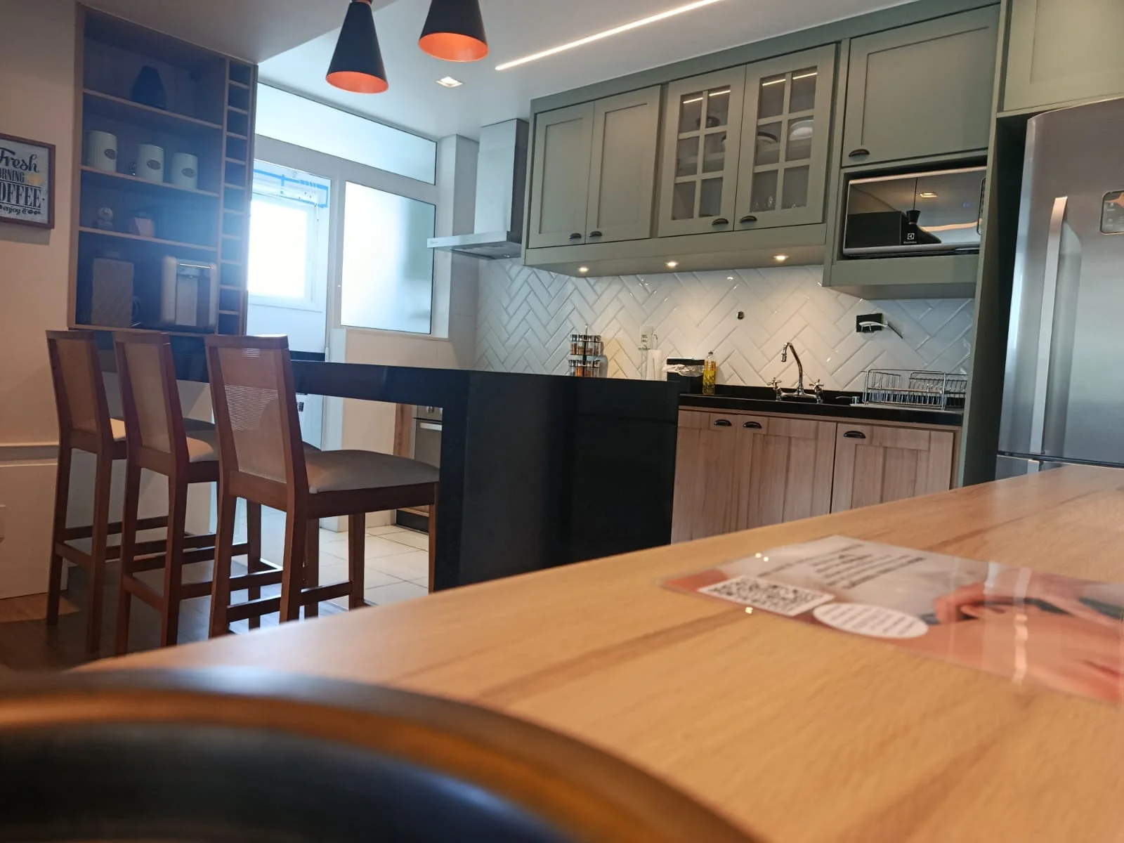 Apartamento à venda com 3 suítes no Edifício Le Premier em Campos do Jordão/SP. 