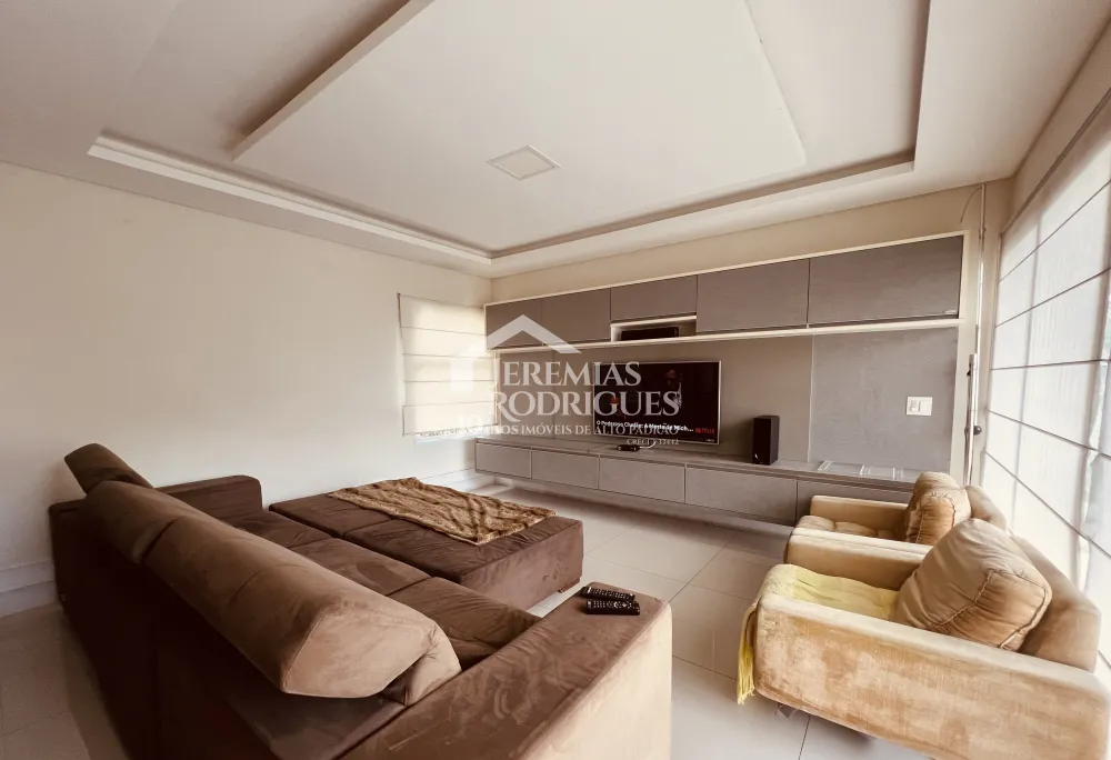 Casa com 6 quartos, 500 m² - Taubaté Village - Taubaté/SP