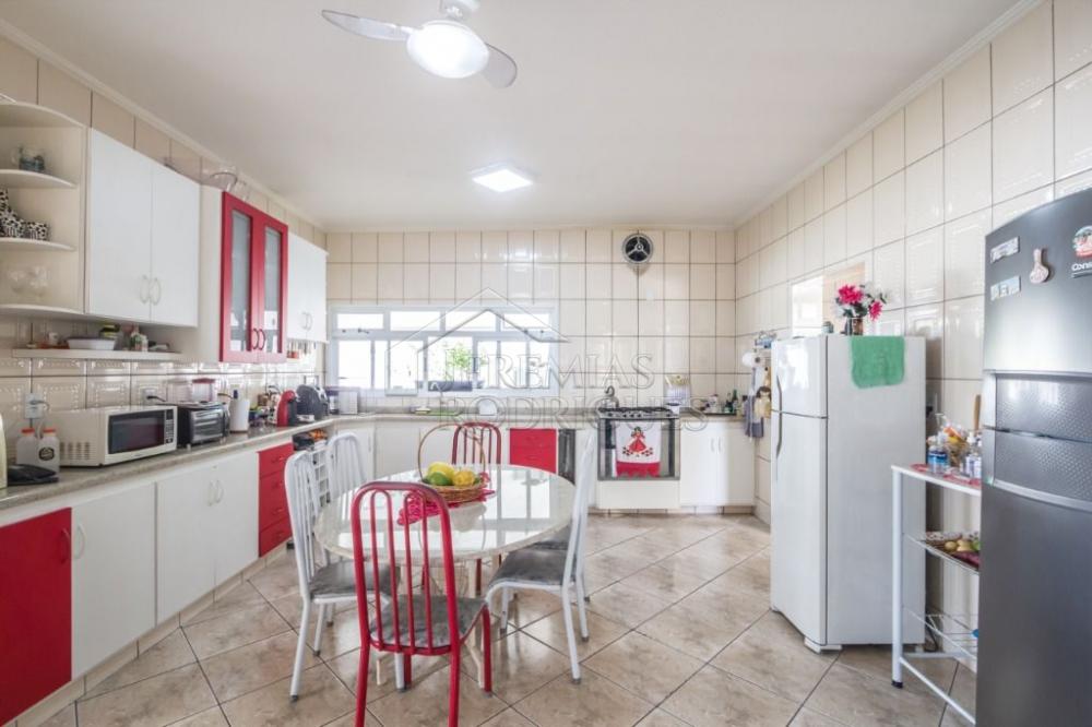 Casa à venda por R$ 2.500.000,00 - Pindamonhangaba/SP