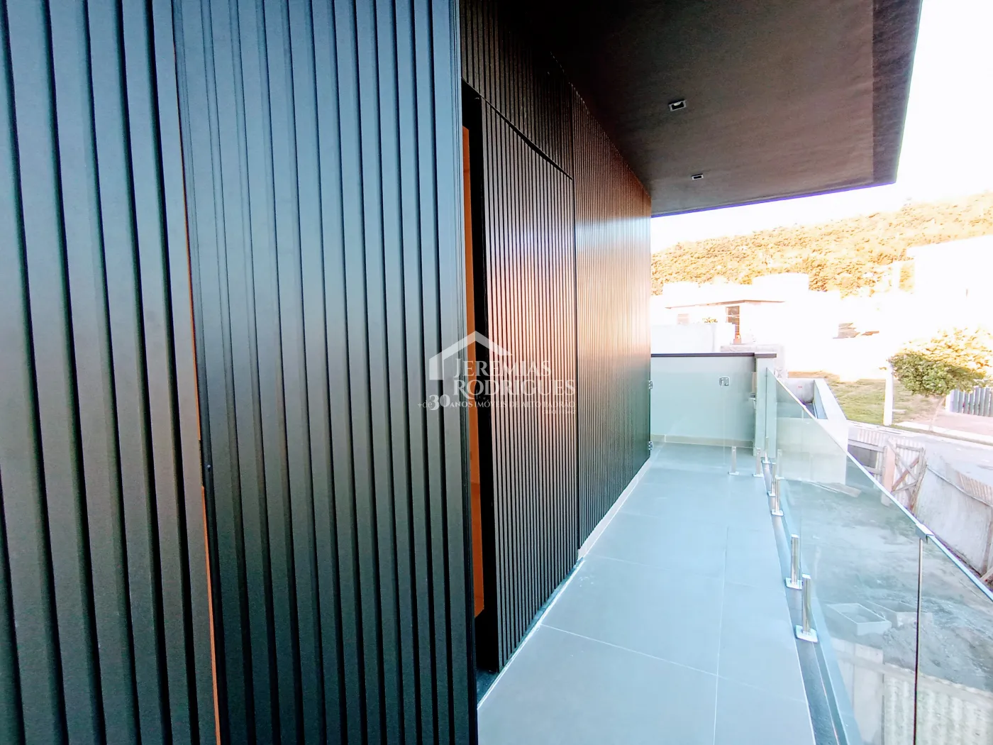 Casa assobradada à venda com 4 dormitórios no Condomínio Cyrella Landscape emTaubaté/SP.