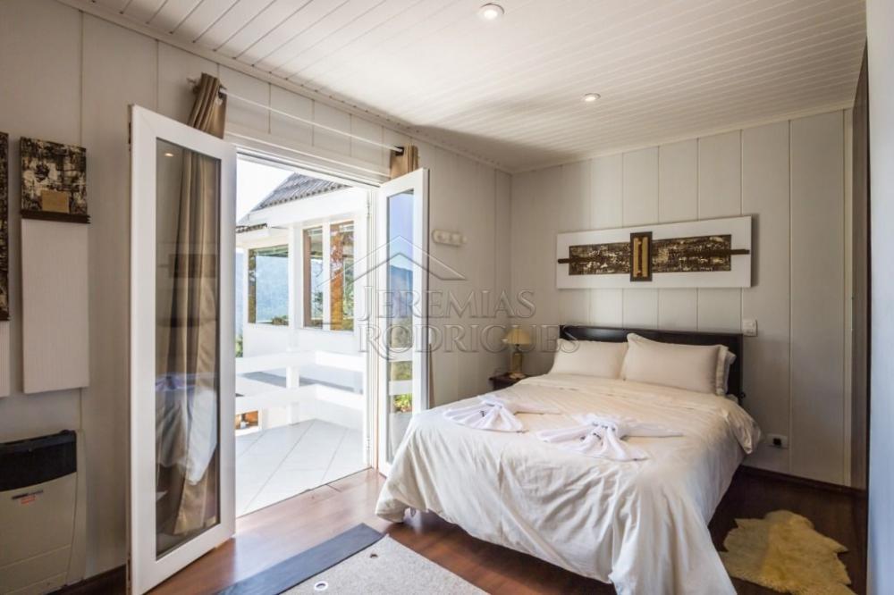 Casa à venda por R$ 6.350.000,00 - Campos do Jordão/SP