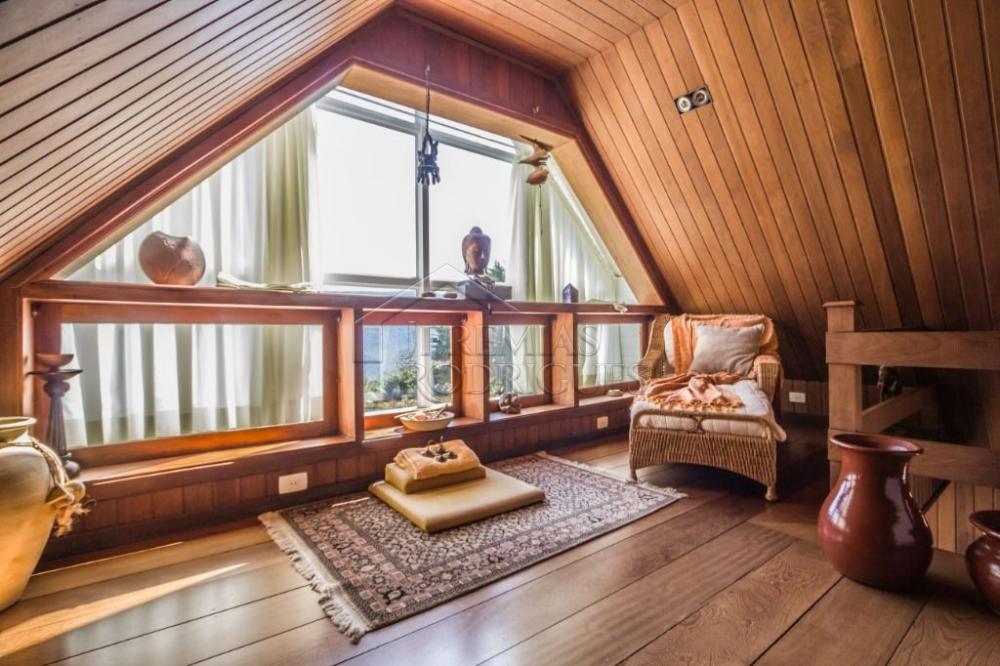 Casa à venda por R$ 6.350.000,00 - Campos do Jordão/SP