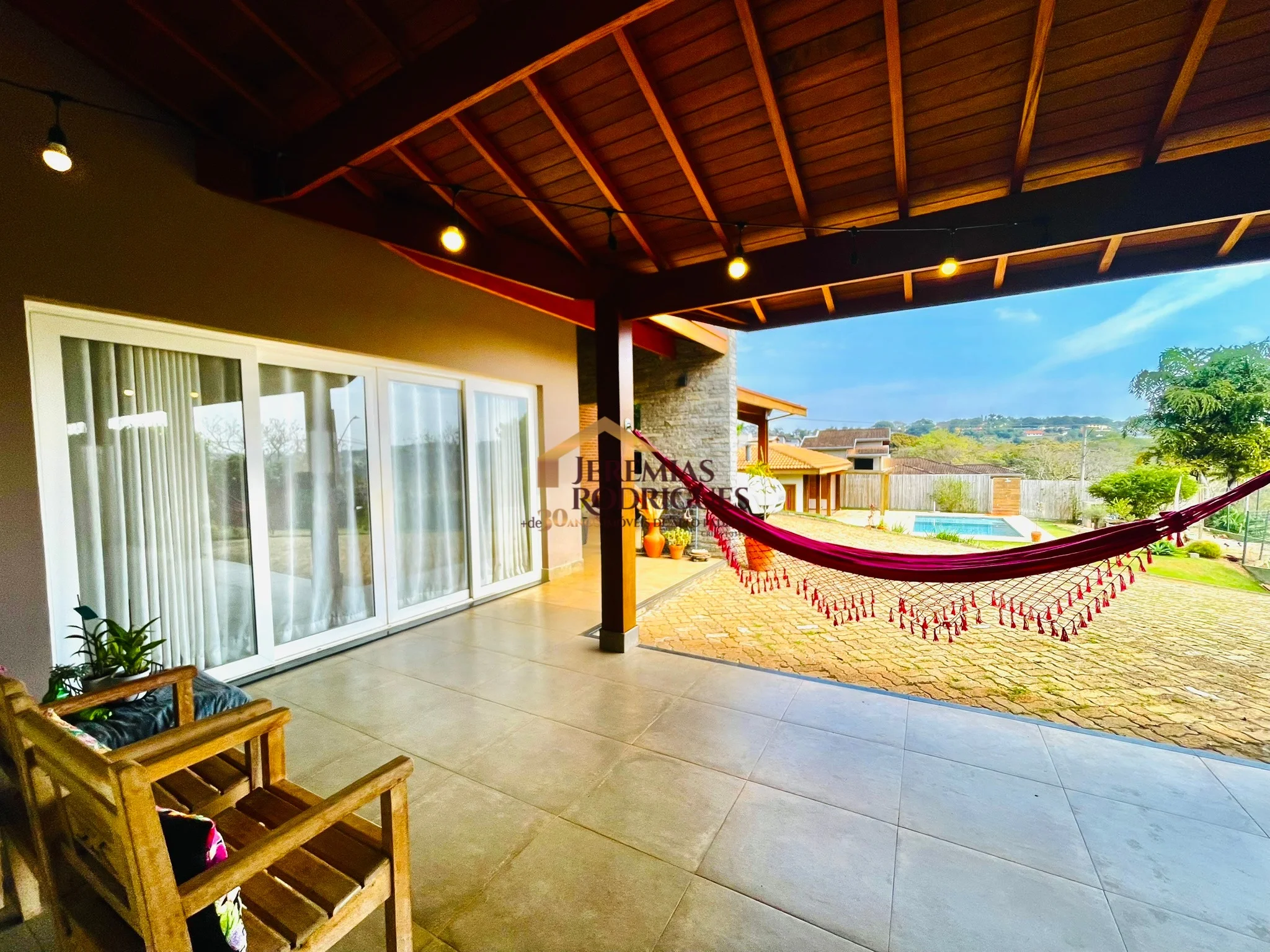 Casa à venda no  Residencial Reserva Altos do Cataguá em Taubaté/SP.