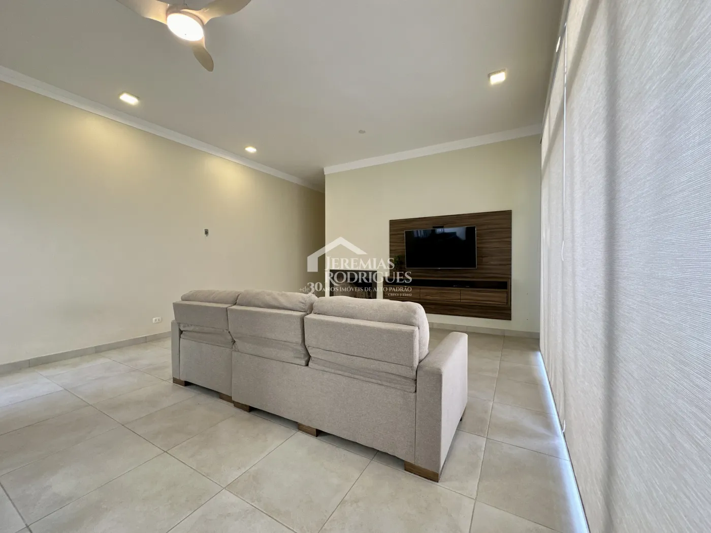 Casa com 3 suítes, 386 m² - Condomínio Taubaté Village - Taubaté/SP