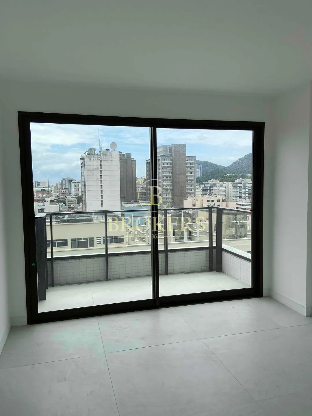 Apartamento à venda Rua Conde de Irajá - Botafogo. Varanda, 3 quartos, sendo 3 suítes. 2 vagas na e — foto 13