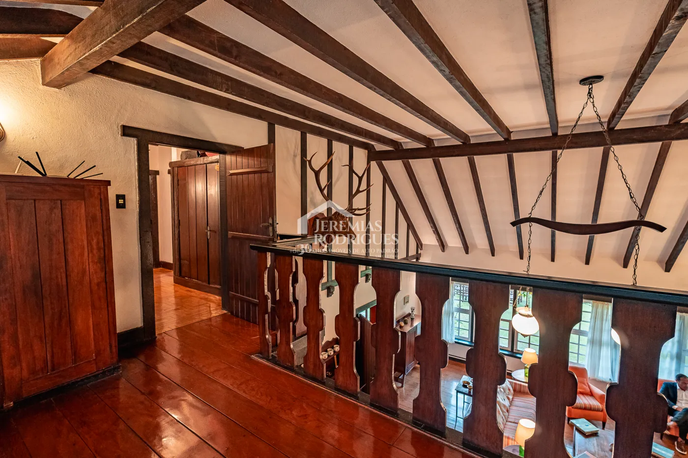 Casa com 9 dormitórios, 694 m² - Condomínio Reserva Figueiredo - Campos do Jordão/SP