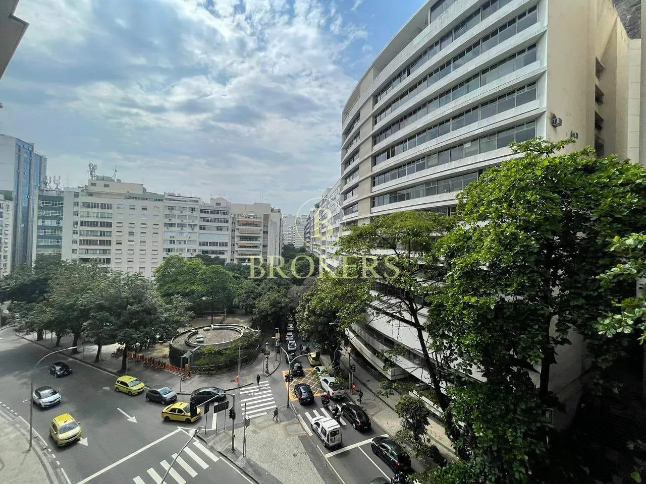 Apartamento à venda, Localização privilegiada! Em frente à Praça e à estação de metrô, Copacabana, — foto 24