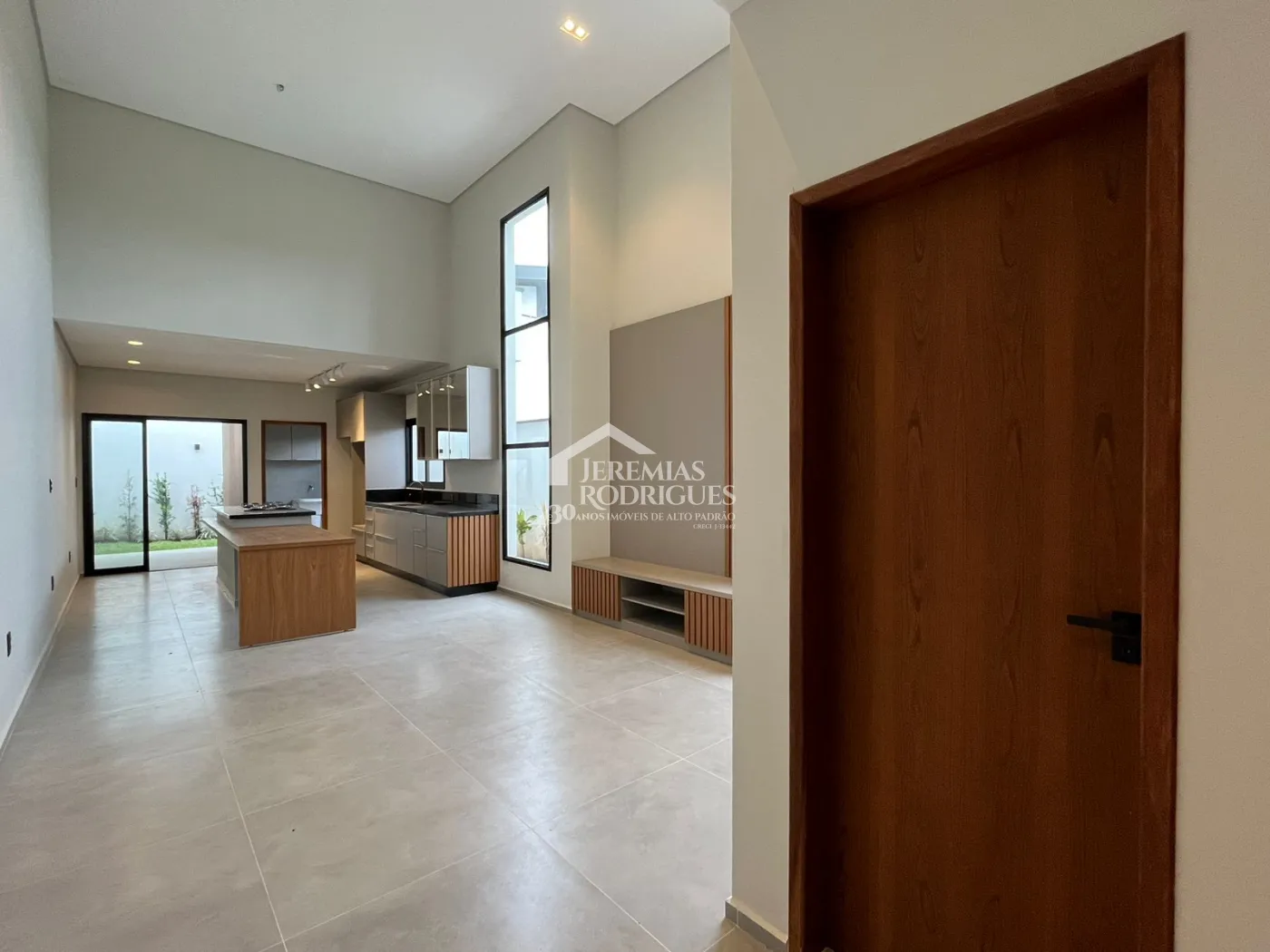 Casa à venda com 3 suítes no Condomínio Cyrela Landscape em Taubaté/SP.