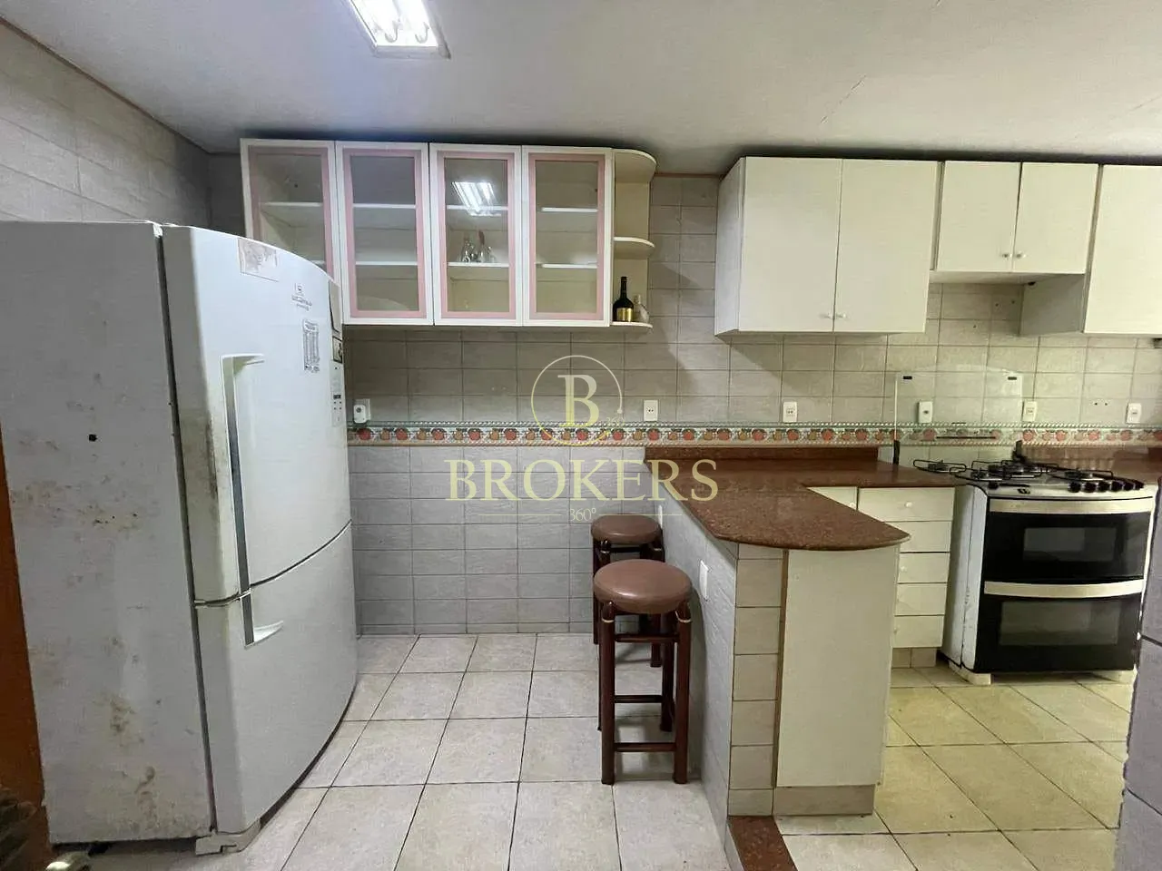Apartamento à venda, Localização privilegiada! Em frente à Praça e à estação de metrô, Copacabana, — foto 22