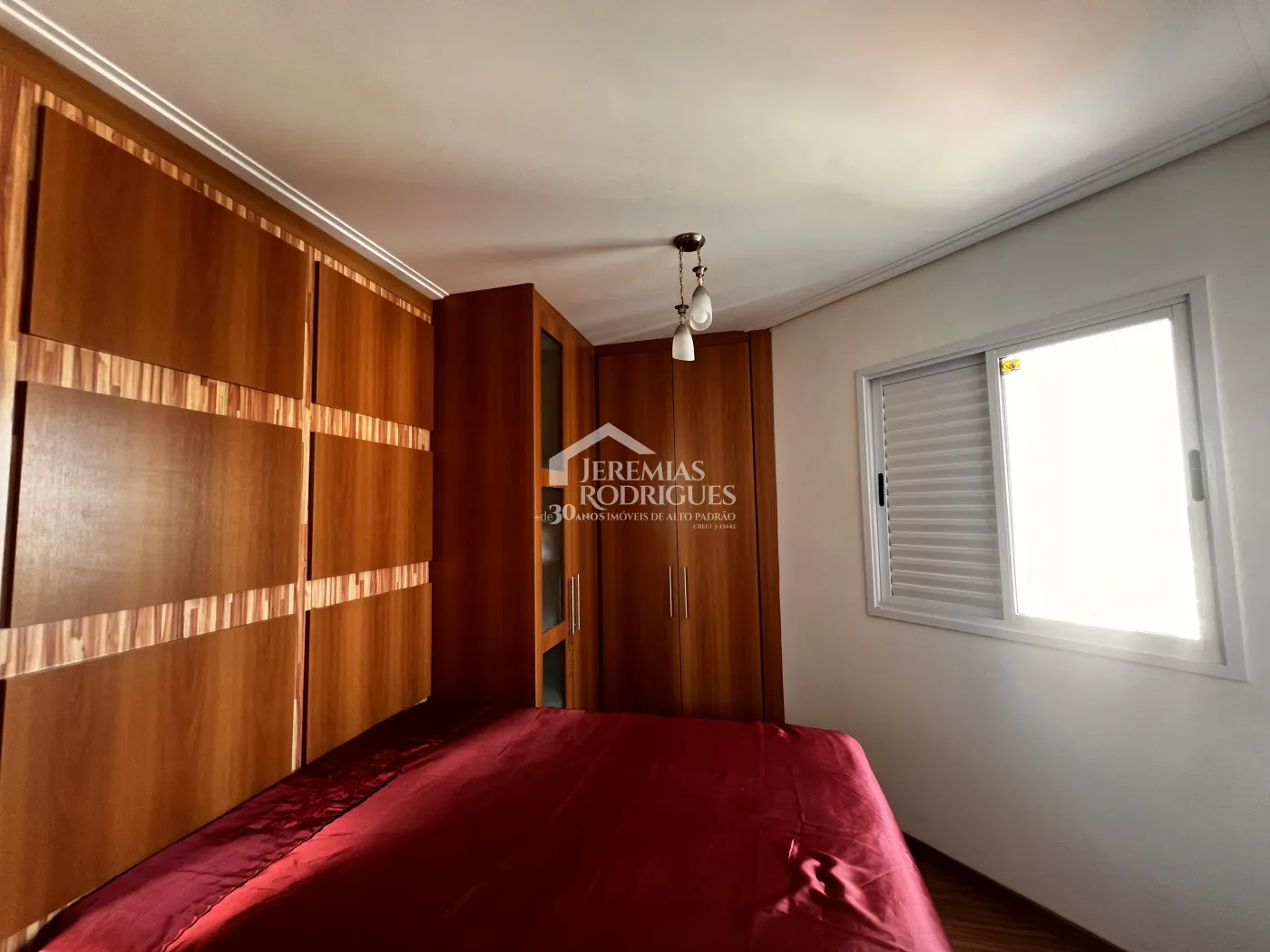 Apartamento com 2 dormitórios, 146 m² - Edifício Village Towers - Taubaté/SP.