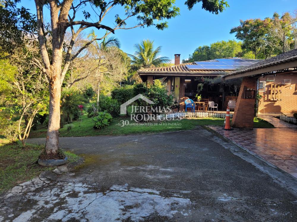 Sítio á venda no Jardim Sandra Maria em Taubaté/SP