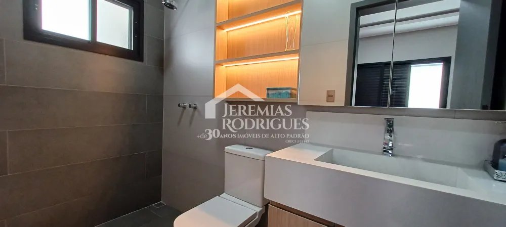 Casa com 3 suítes para venda e locação, com 245 m² no Condomínio Village Splendore em Pindamonhangaba/SP