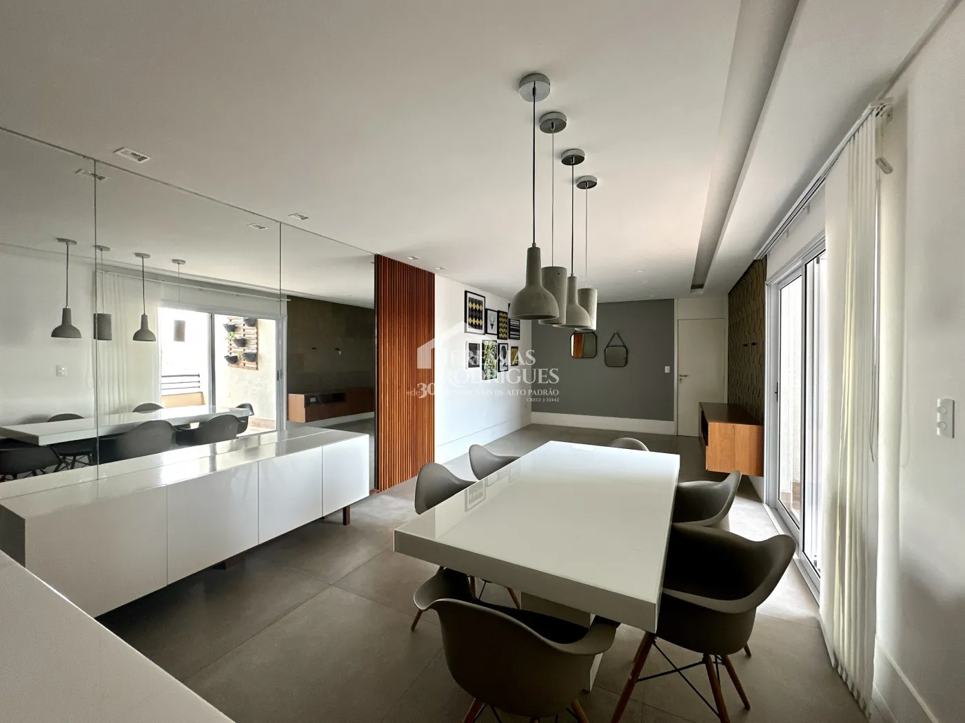 Apartamento com 3 dormitórios, 110 m² - Edifício Placere - Taubaté/SP