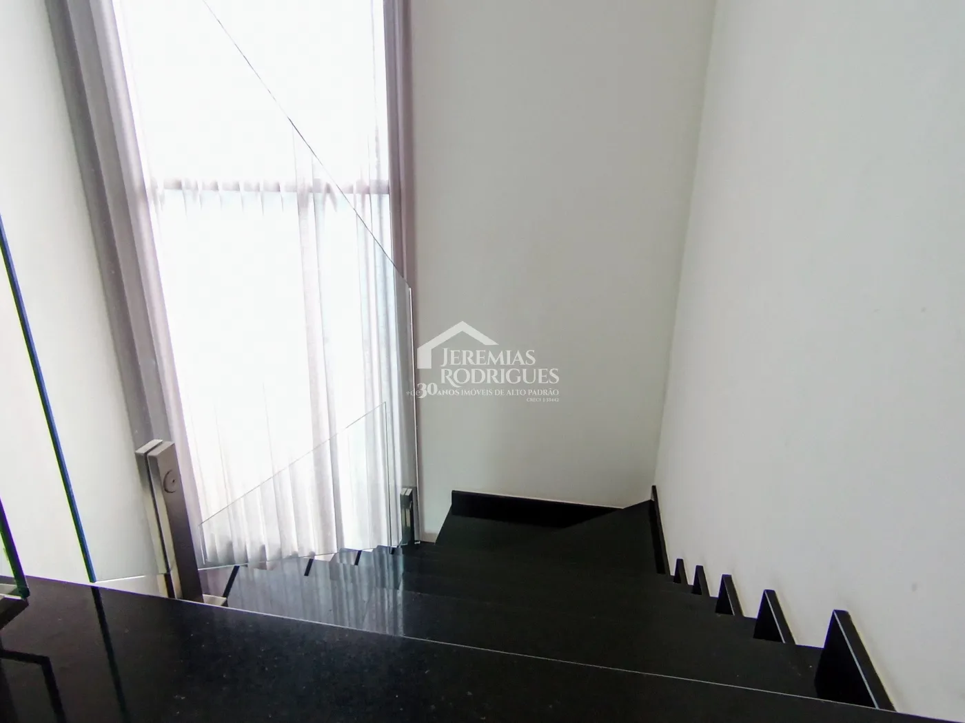 Casa para venda com 3 suítes no Condomínio Morada do Visconde em Tremembé/SP
