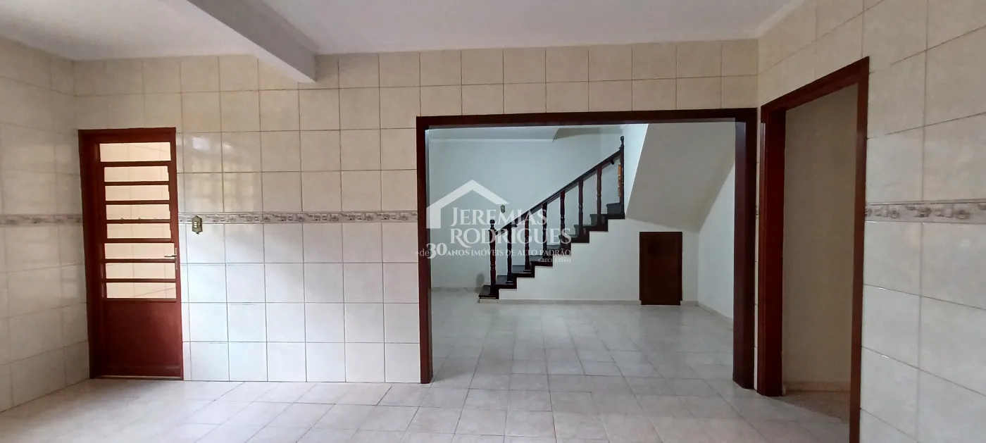Casa com 4 dormitórios, 250 m² - Vila Rica - Pindamonhangaba/SP