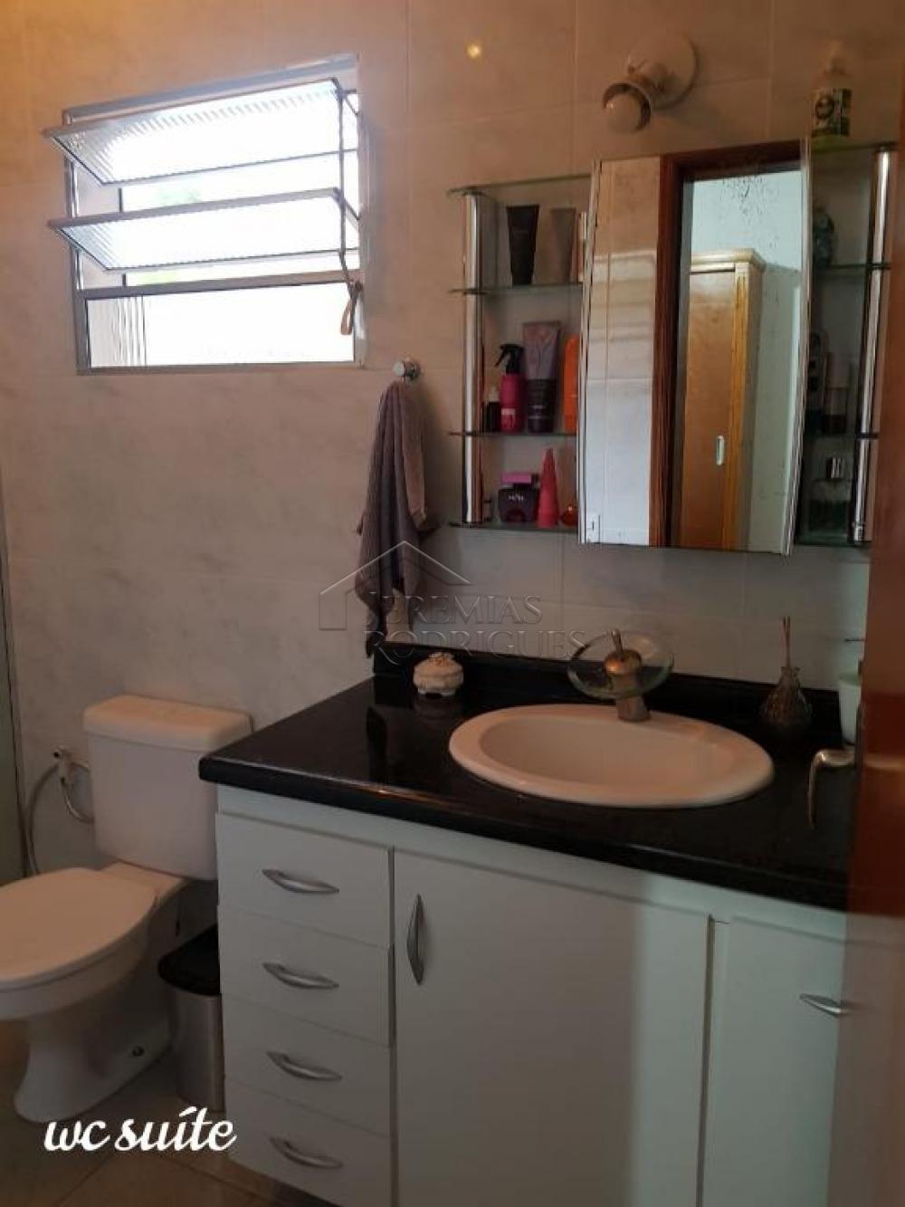 Casa à venda por R$ 850.000,00 - Pindamonhangaba/SP