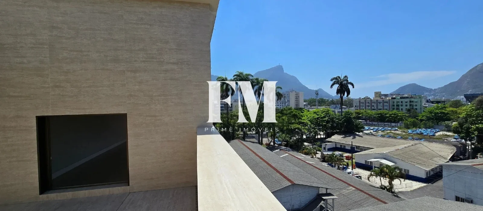 Cobertura linear, toda modernizada à venda no Leblon, São 460m², 4 suítes, vista indevassável! - foto 46