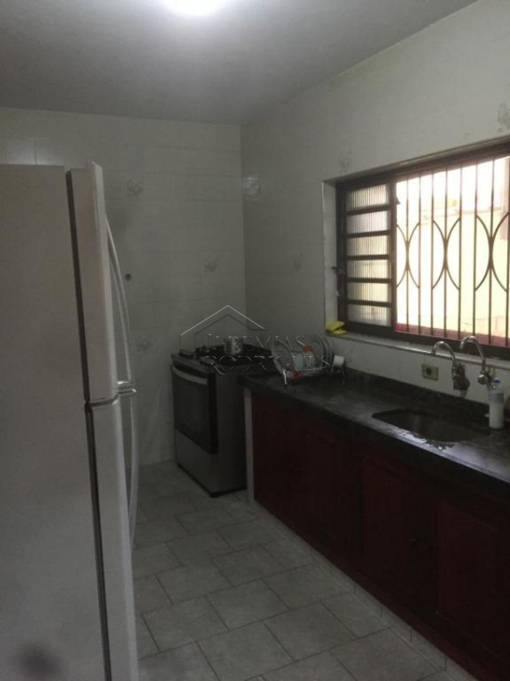 Casa à venda por R$ 800.000,00 - Pindamonhangaba/SP