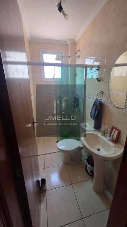 Apartamento para Venda em Praia Grande, Guilhermina, 2 dormitórios, 1 suíte, 1 banheiro, 1 vaga