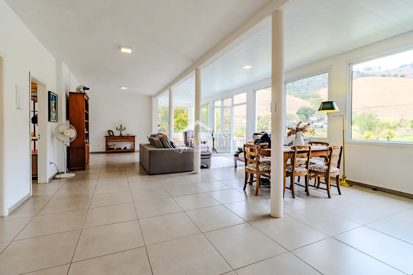 Fazenda à venda com 400 alqueires em São Jose do Barreiro/SP.