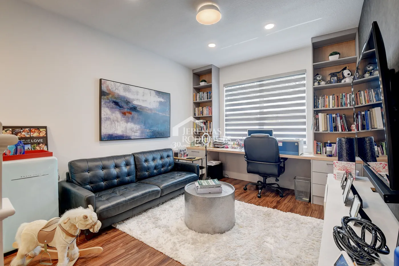 Casa com 4 dormitórios - Condomínio Dakota - Miami/ Flórida