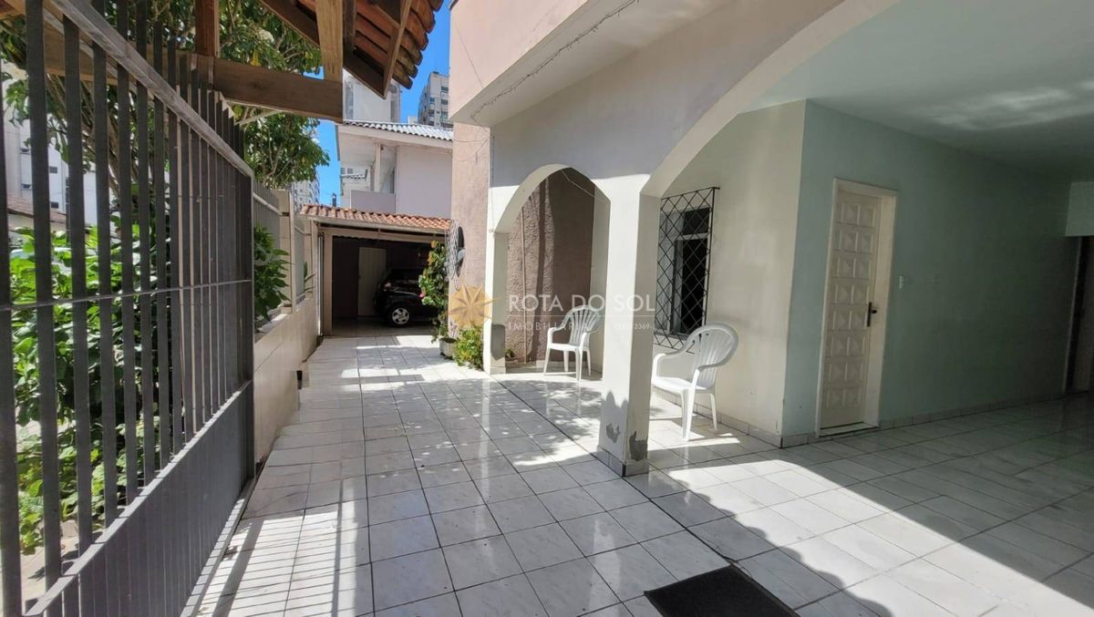 Casa 3 Quartos Meia Praia Itapema — foto 1