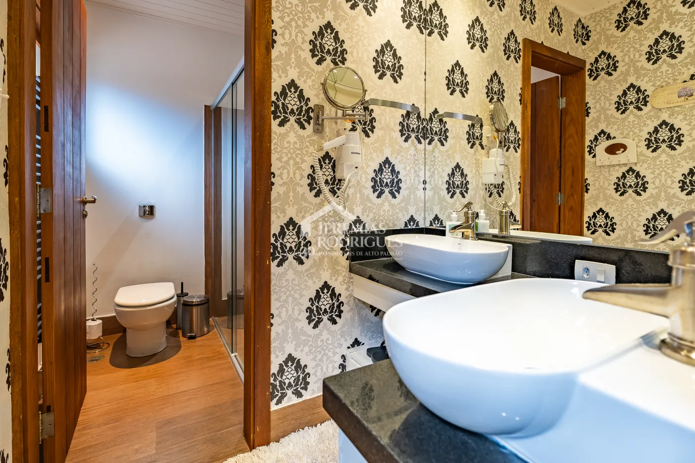 Casa com 7 suítes, 770 m² - Pedra do Fogo - Campos do Jordão/SP.