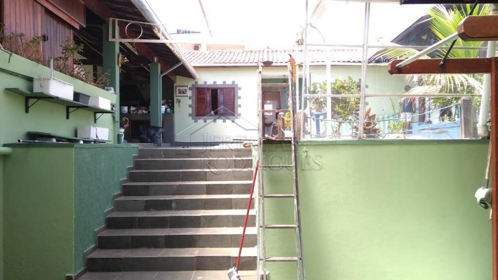 Casa à venda por R$ 990.000,00 - Taubaté/SP