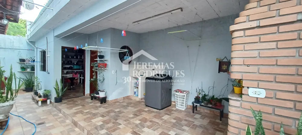 Casa com 3 dormitórios, 233 m² - Santana - Pindamonhangaba/SP