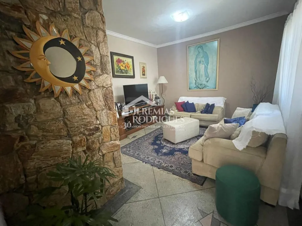 Casa com 4 dormitórios, 160 m² - Chácara do Visconde - Taubaté/SP