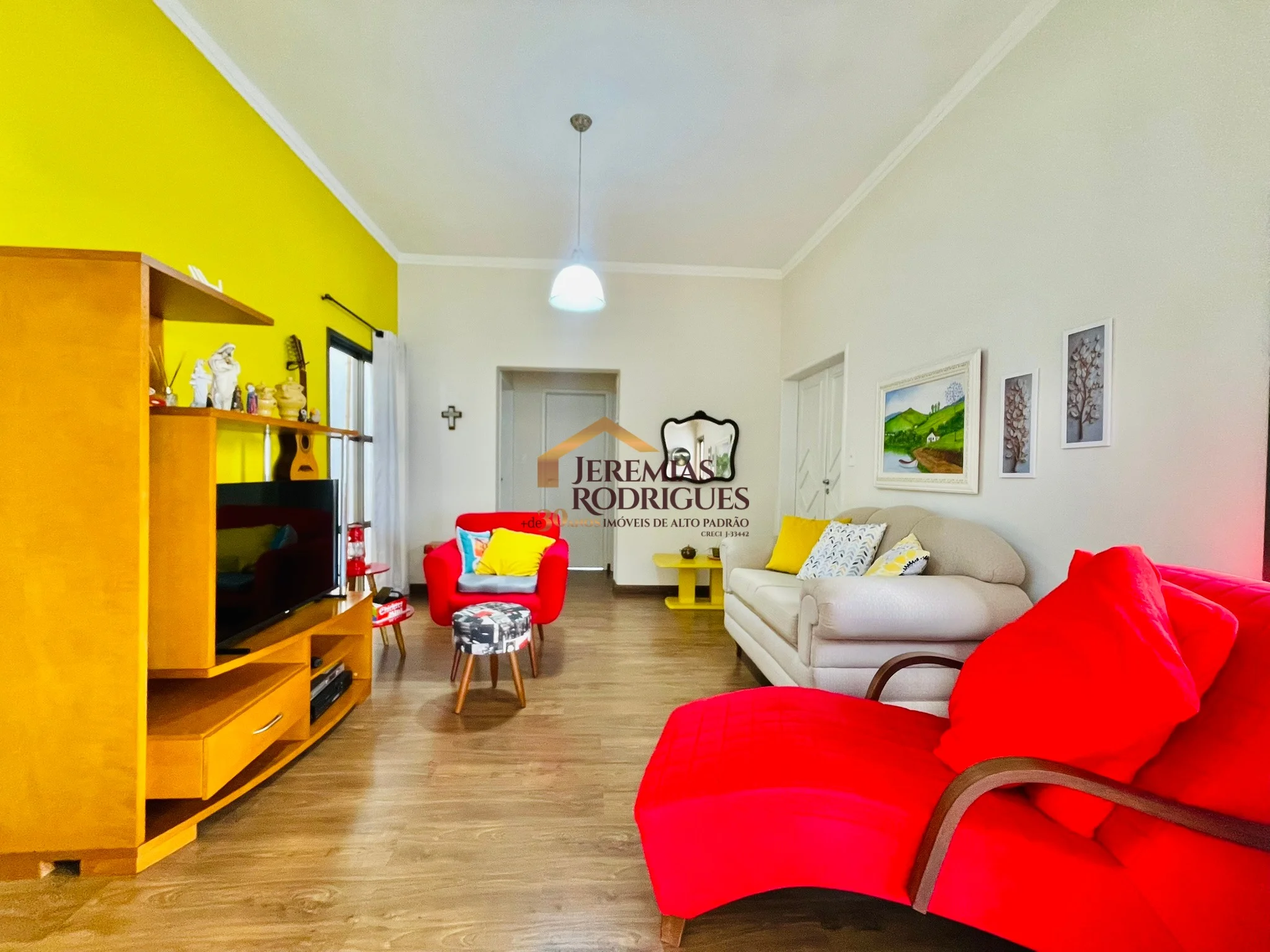 Casa à venda no Condomíno Real Ville em Pindamonhangaba/SP. — foto 1