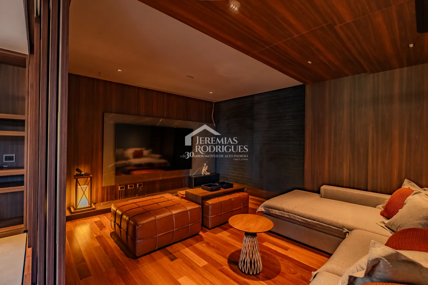 Casa de 2727 m² à venda por R$ 15.000.000,00 - Campos do Jordão/SP