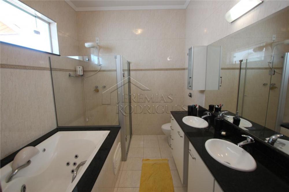Casa à venda por R$ 1.900.000,00 - Tremembé/SP
