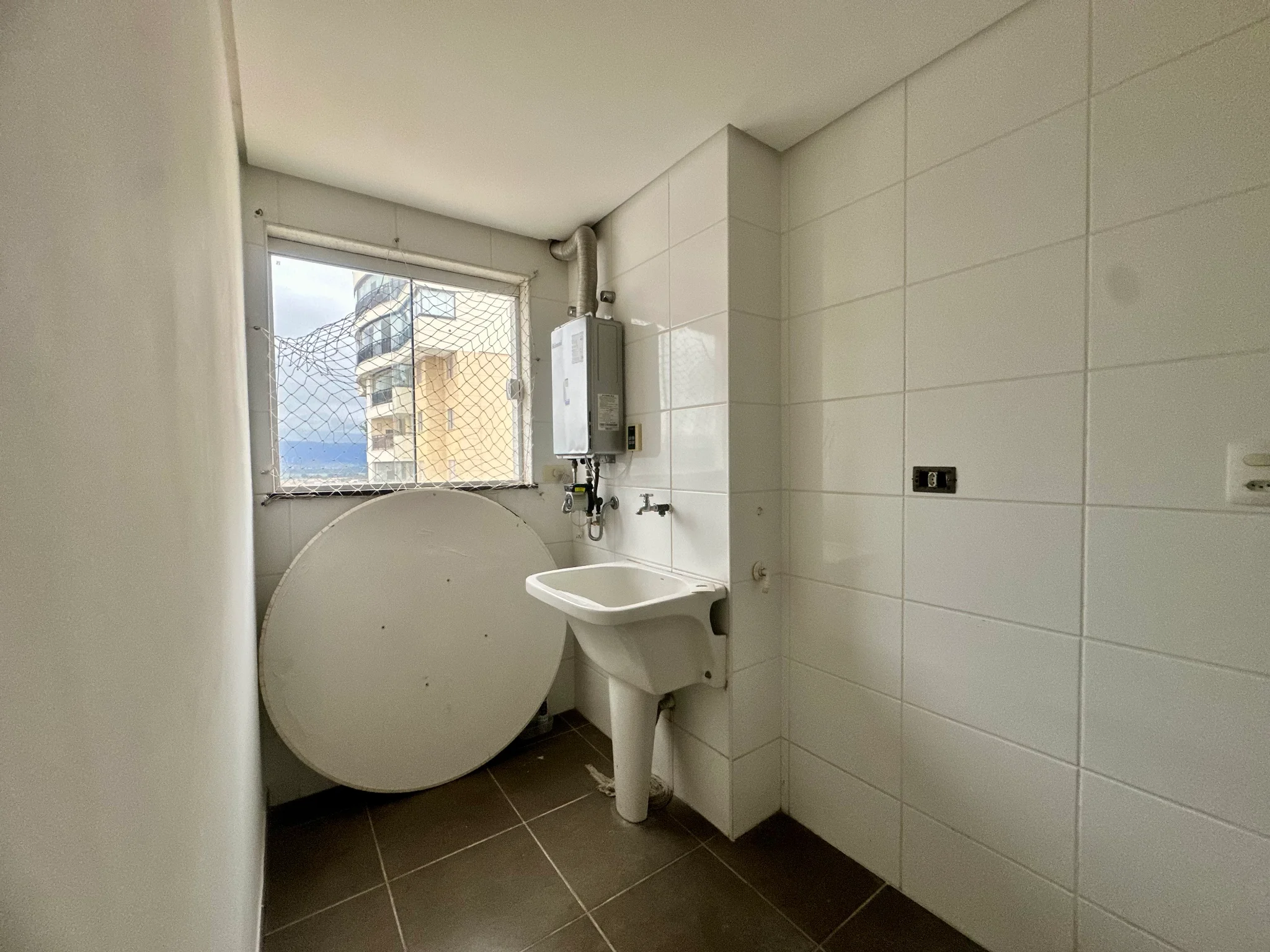 Cobertura duplex para locação no Edifício Placere em Taubaté/SP.