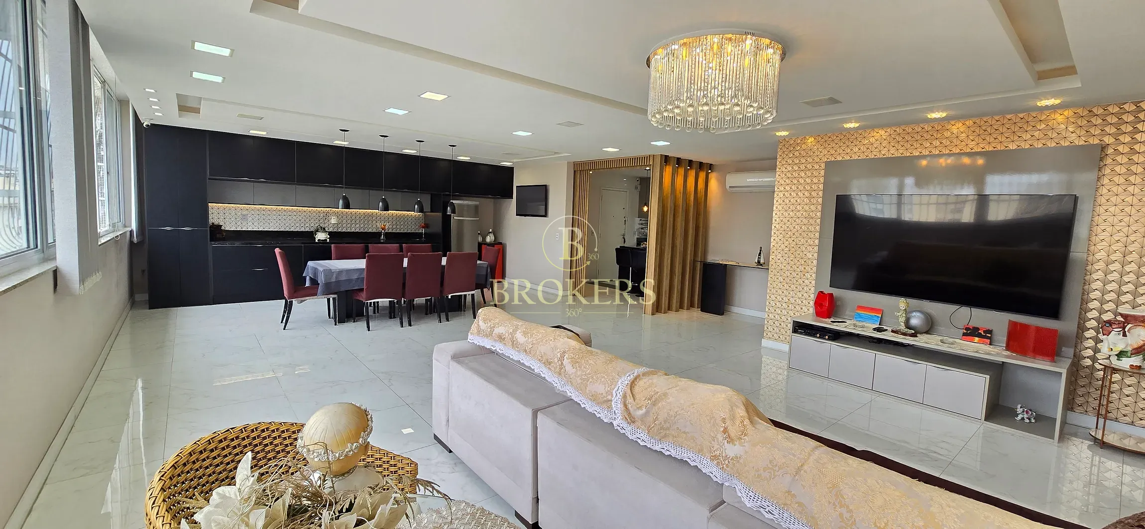 Apartamento espetacular, todo  modernizado à venda na Rua Figueiredo Magalhães, Copacabana, Rio de — foto 1