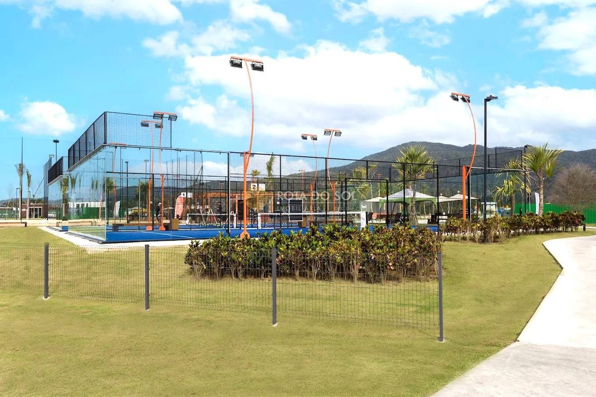 Vista Jardins apartamentos 3 suítes Vivapark Porto Belo SC — foto 19