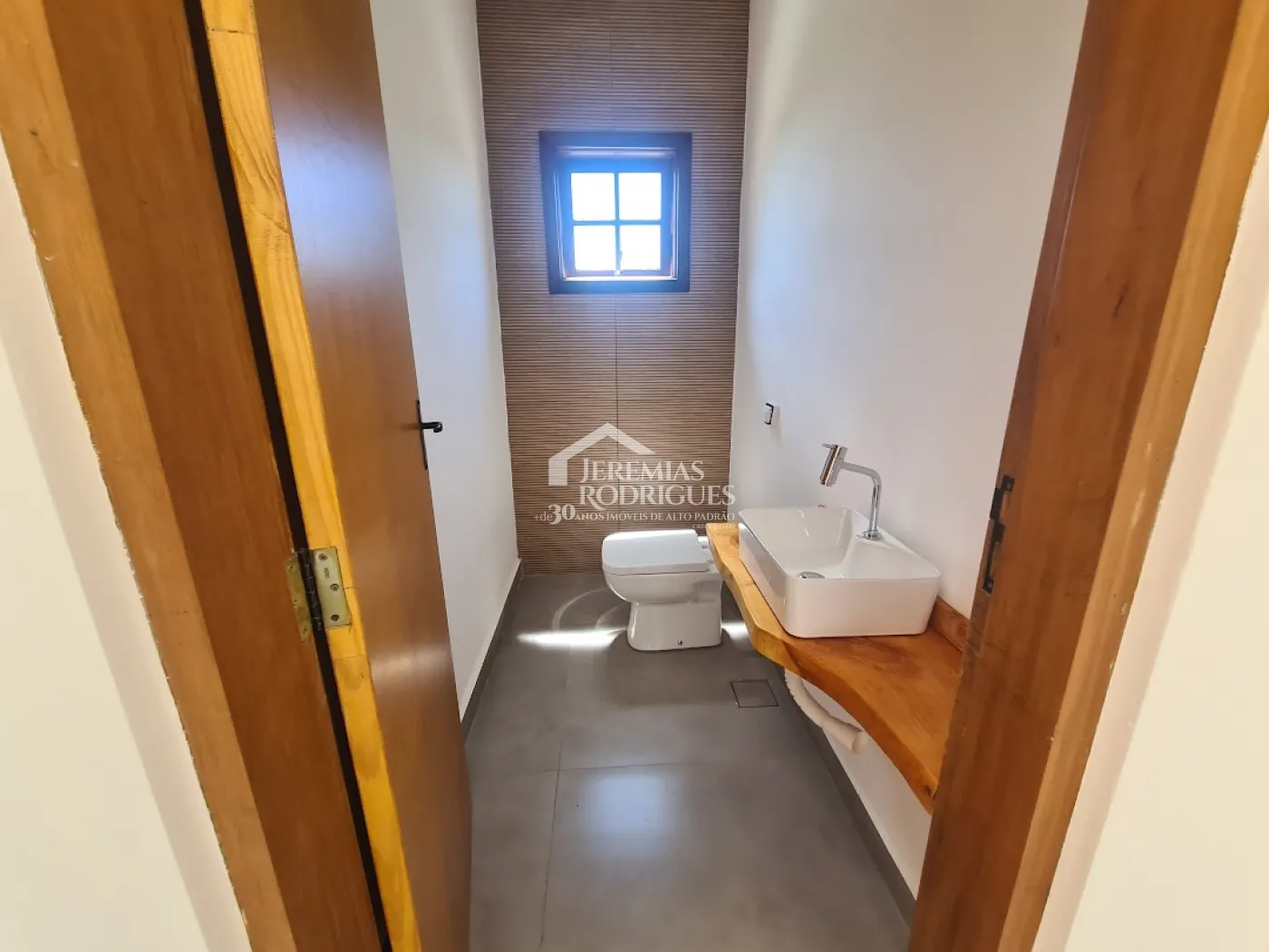 Casa para venda com 6 suítes no Capivari em Campos do Jordão/SP