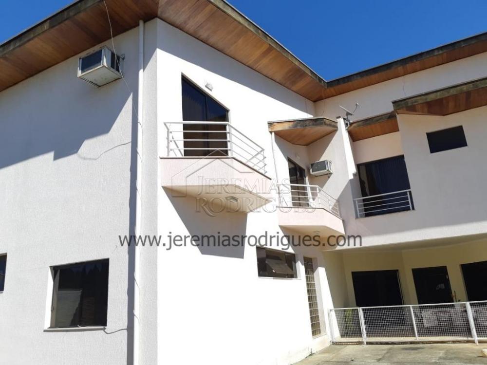 Casa à venda por R$ 3.500.000,00 - Taubaté/SP