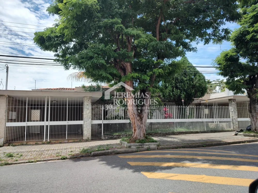 Casa com 3 quartos, 260 m², venda por R$ 1.050.000- Jardim Maria Augusta - Taubaté/SP