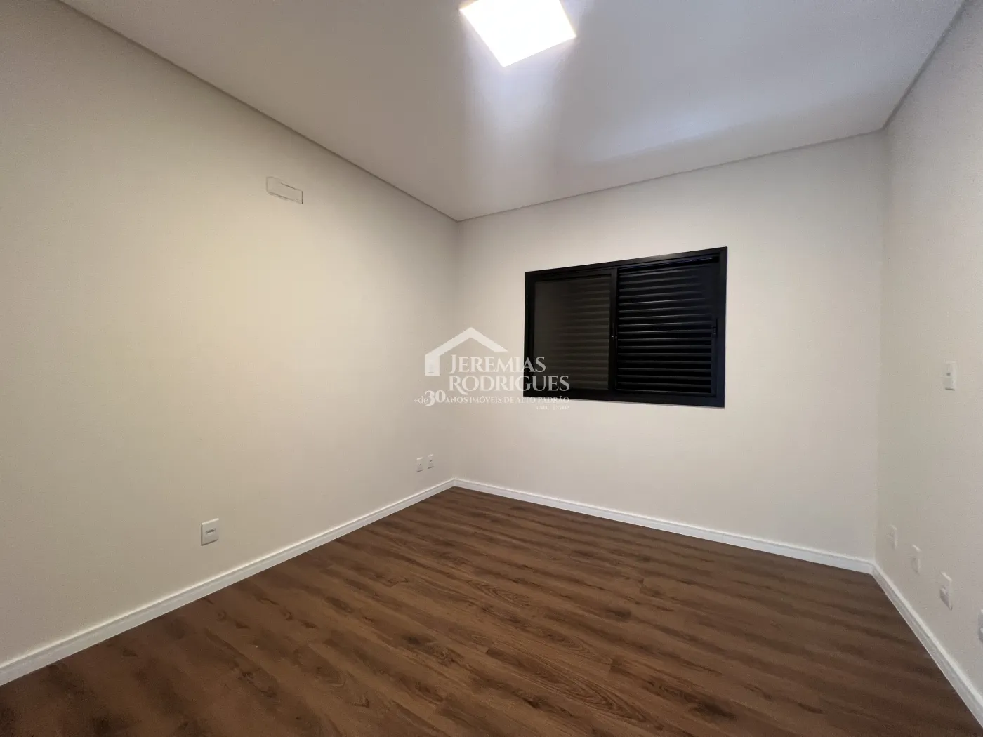 Casa com 4 dormitórios, 245 m² - Condomínio Colinas do Belém - Taubaté/SP